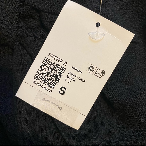 Black Midi Skirt - Picture 5 of 5